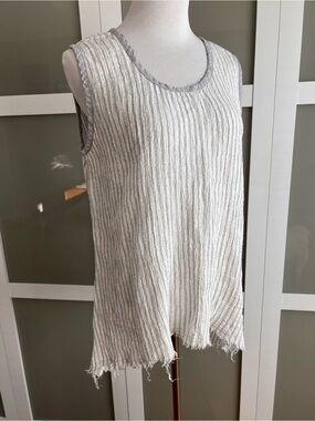 Crinkle linen tank by Bodil